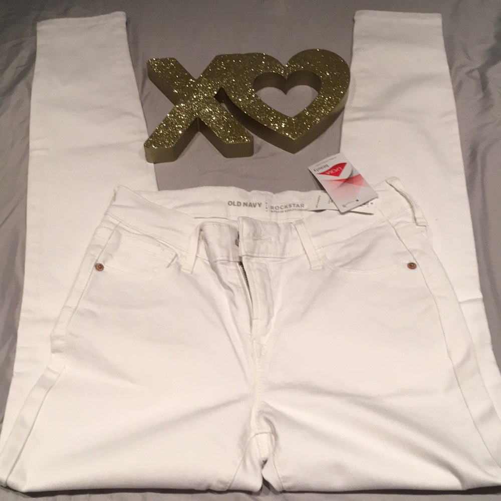 Old navy rockstar jeans (built in sculpt)